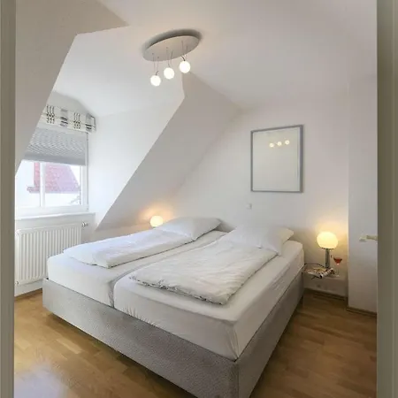 Nautilus Marilena דירה וגנרוגה