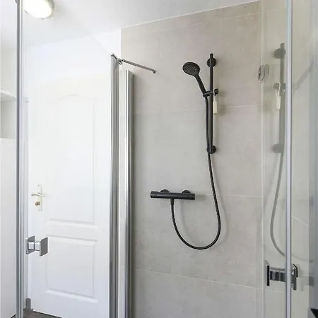 Nautilus Marilena דירה *