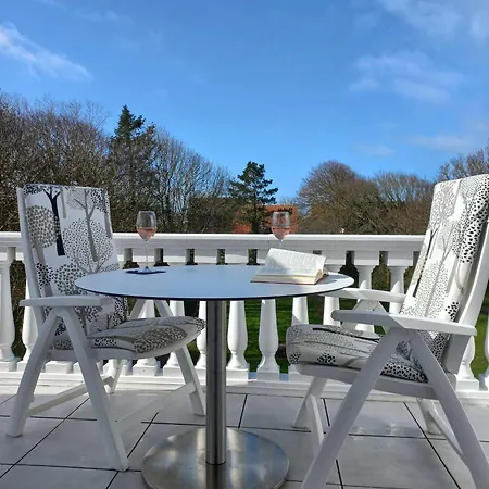 Nautilus Marilena דירה וגנרוגה